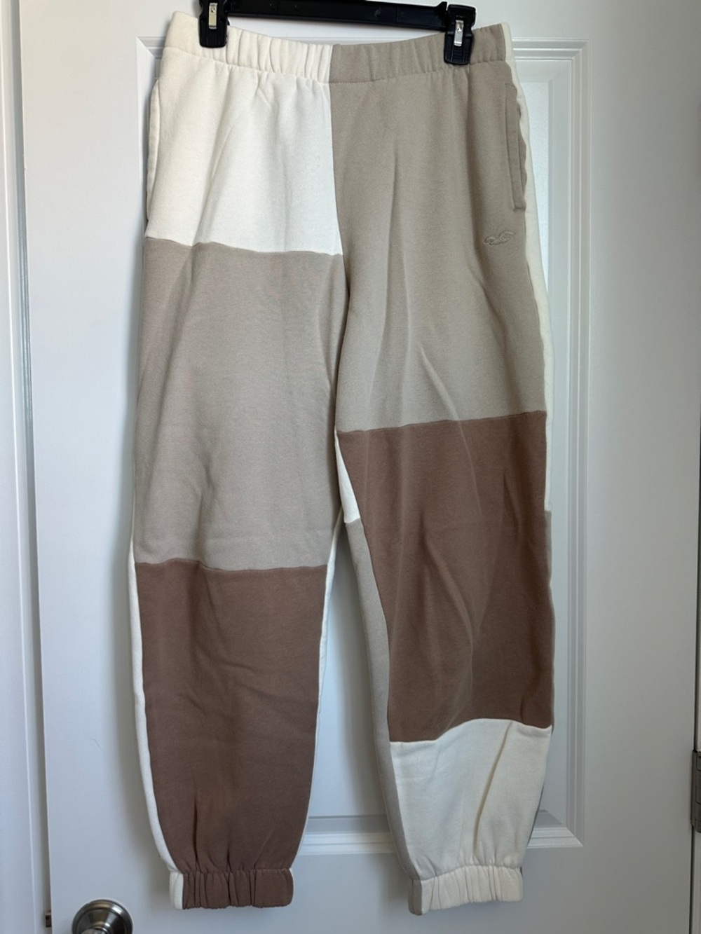 Hollister Neutral Patchwork Sweatpants in Cream, Tan & Brown